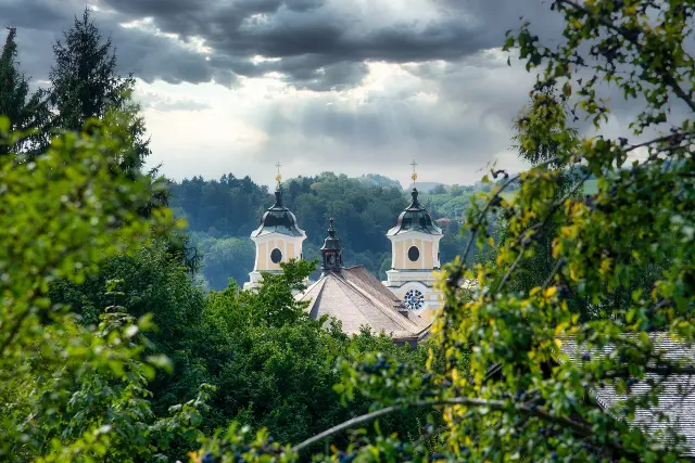 church 6578177 1280